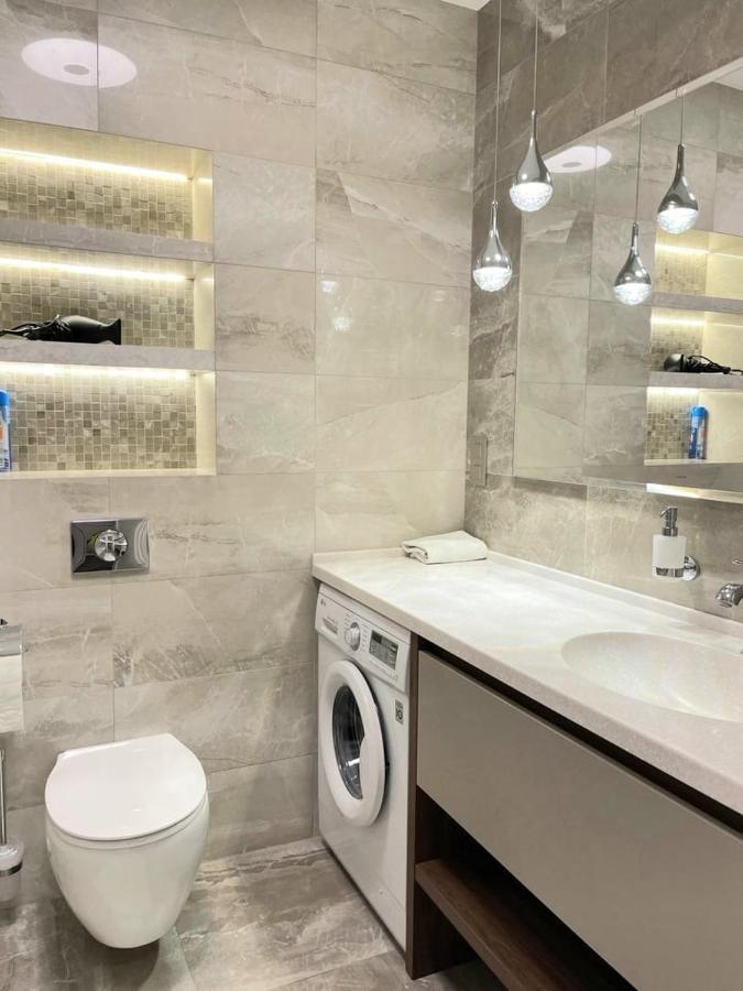 1 Room 60M2 Center Of Obolon Near River Side. 11 Floor Kiev Ngoại thất bức ảnh