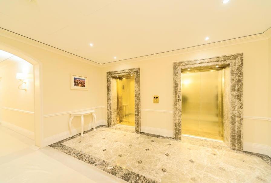 1 Room 60M2 Center Of Obolon Near River Side. 11 Floor Kiev Ngoại thất bức ảnh